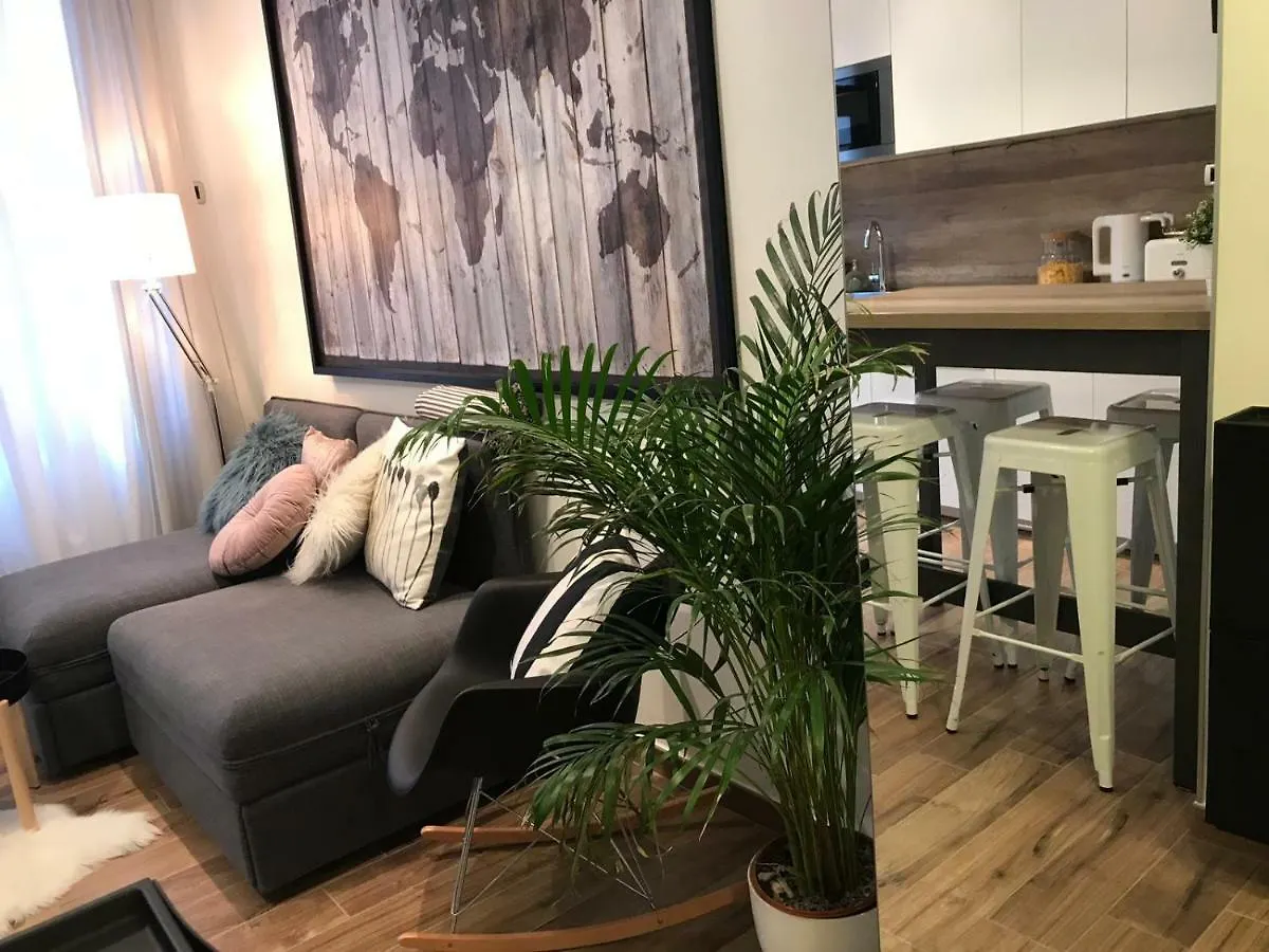 Arena Design Apartments With Free Private Parking And With A Terrace Pula