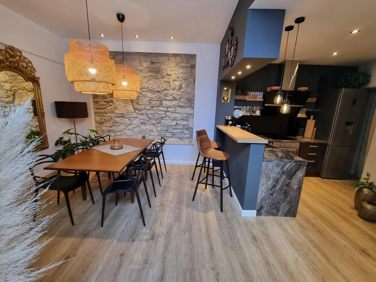 Arena Design Apartments With Free Private Parking And With A Terrace Pula 0*,  Chorvatsko
